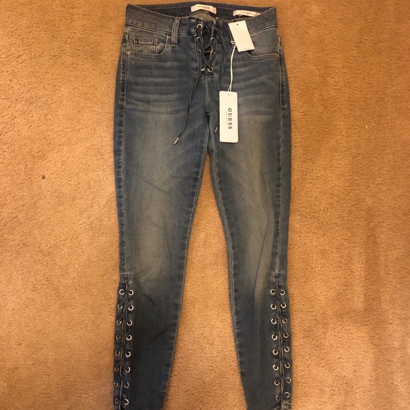 guess jeans - Picture 1 of 4